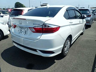 HONDA GRACE 2018