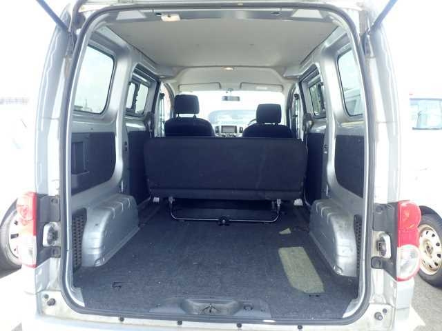 NISSAN NV200 2015