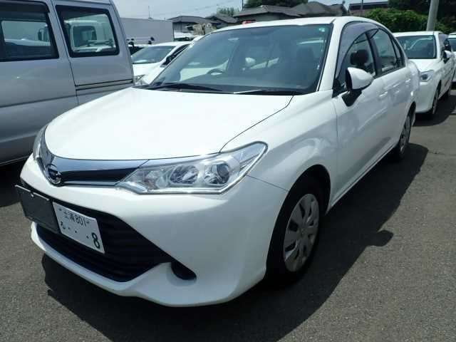 TOYOTA COROLLA AXIO 2016