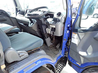 MITSUBISHI CANTER 2016