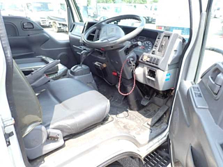 ISUZU ELF 2013