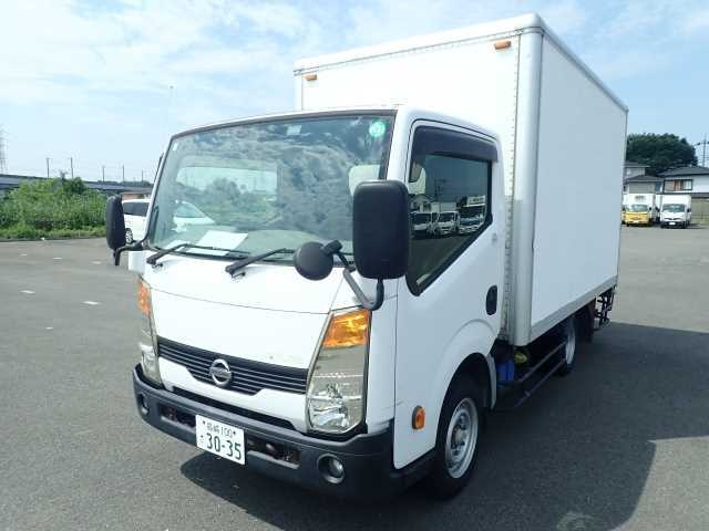 NISSAN ATLAS 2012