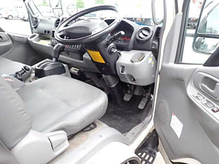 HINO DUTRO 2017