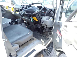 HINO DUTRO 2018