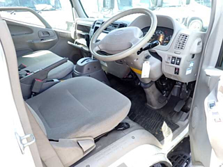 TOYOTA DYNA 2009