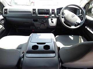 TOYOTA REGIUS ACE VAN 2018