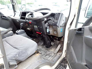 ISUZU ELF 2013