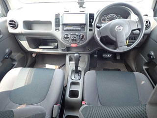 NISSAN AD 2008