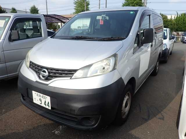 NISSAN NV200 2016