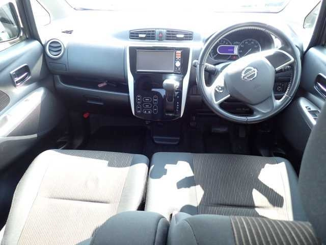 NISSAN DAYZ 2015