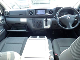 NISSAN CARAVAN VAN 2018