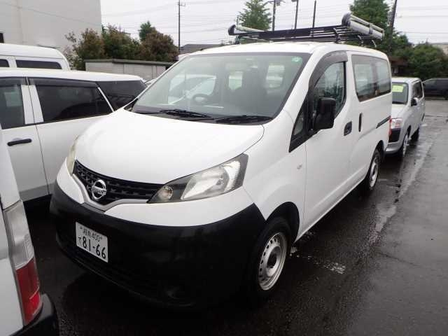 NISSAN NV200 2018
