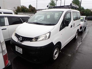NISSAN NV200 2018