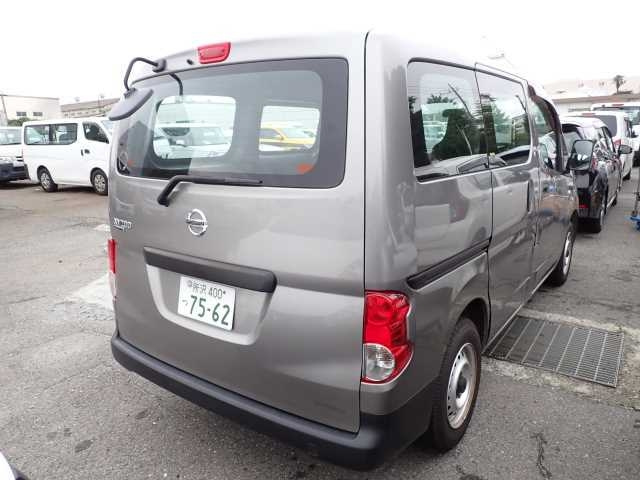 NISSAN NV200 2014