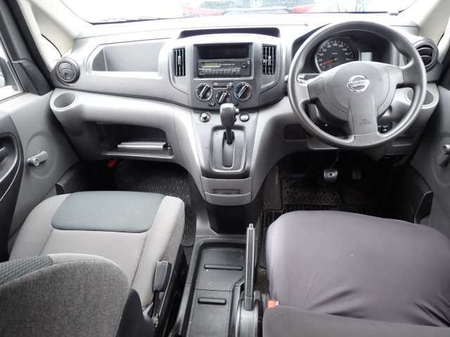 NISSAN NV200 2014