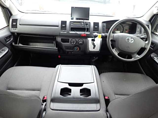 TOYOTA HIACE VAN 2014