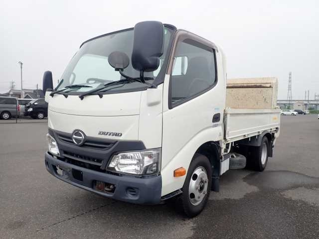HINO DUTRO 2018