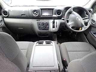NISSAN CARAVAN VAN 2017