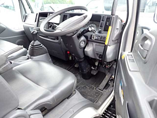 ISUZU ELF 2017