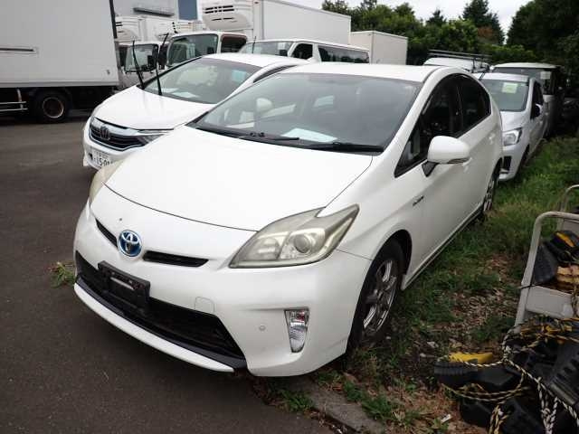 TOYOTA PRIUS 2012