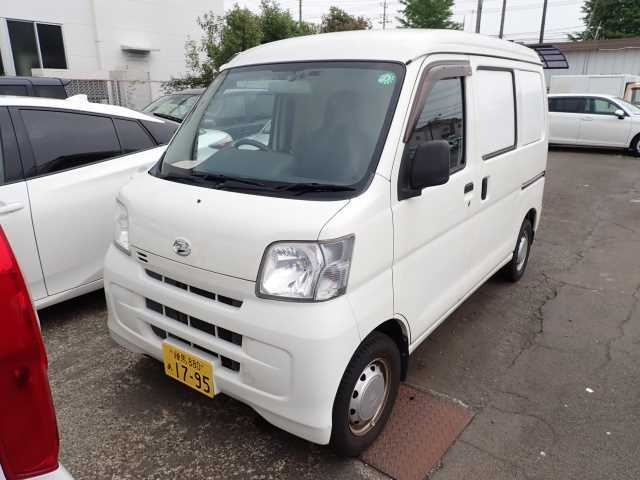 DAIHATSU HIJET VAN 2017