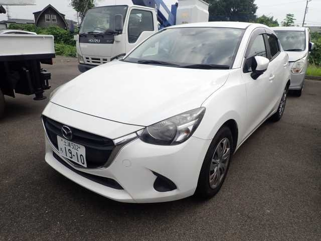 MAZDA DEMIO 2018