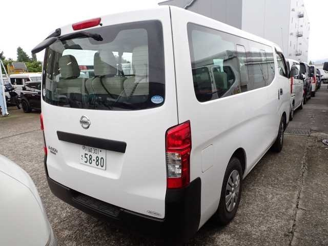 NISSAN CARAVAN 2016