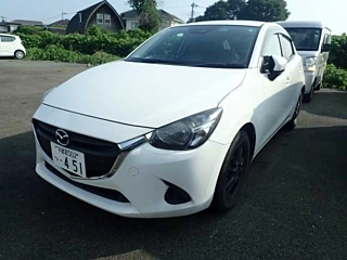 MAZDA DEMIO 2019