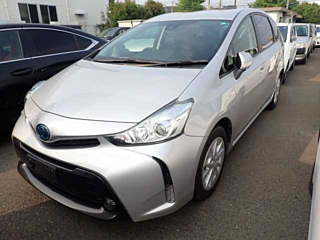 TOYOTA PRIUS ALPHA 2019