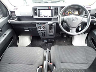 DAIHATSU HIJET VAN 2019