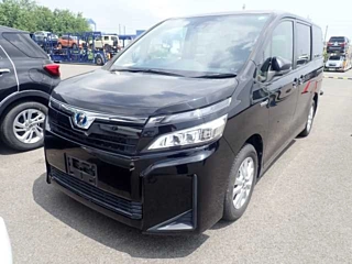 TOYOTA VOXY 2018