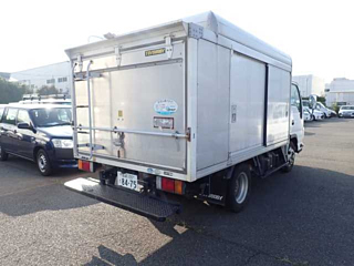 ISUZU ELF 2013