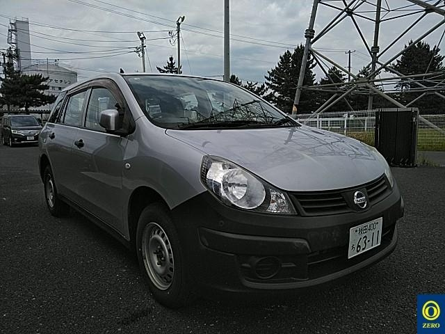 NISSAN AD 2016