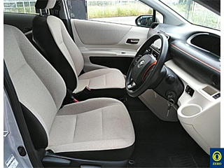 TOYOTA SIENTA 2018