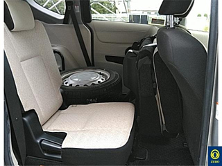 TOYOTA SIENTA 2018