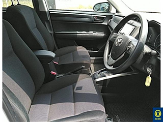 TOYOTA COROLLA FIELDER 2019