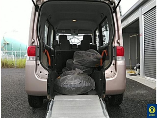 DAIHATSU TANTO 2012