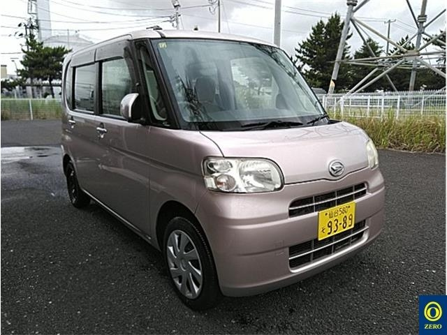 DAIHATSU TANTO 2012
