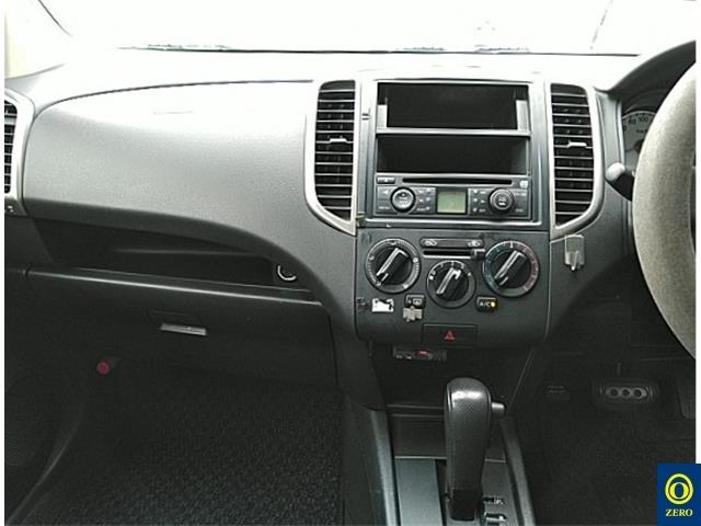 NISSAN WINGROAD 2014