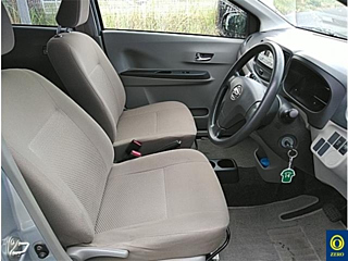 DAIHATSU MIRA E S 2012