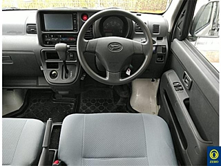 DAIHATSU HIJET VAN 2017