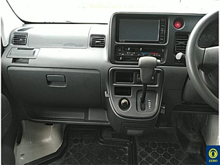 DAIHATSU HIJET VAN 2017