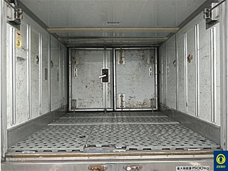 ISUZU ELF 2009