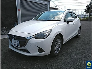 MAZDA DEMIO 2016