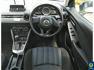 MAZDA DEMIO 2016