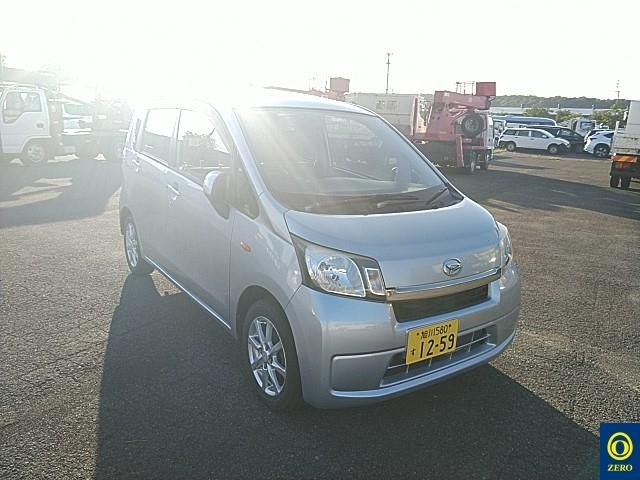 DAIHATSU MOVE 2014