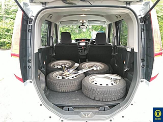 TOYOTA ROOMY 2018