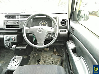 TOYOTA PROBOX 2017