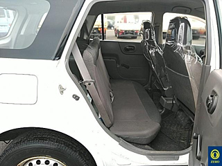 NISSAN AD 2011