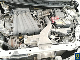 NISSAN AD 2011